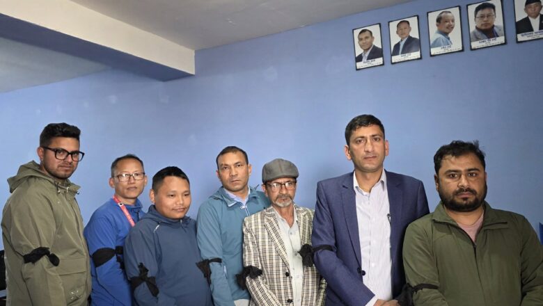 लगातार दोश्रो दिन कालोपट्टी बाँधेर सञ्चारकर्ममा