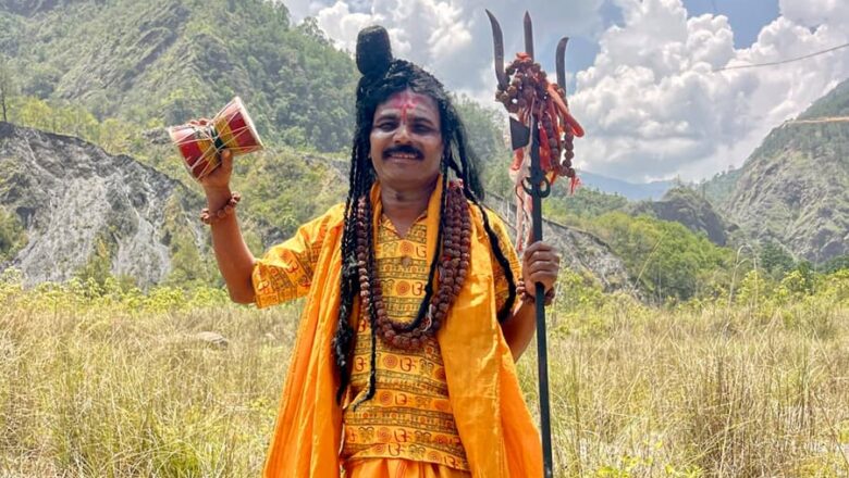‘माइतीघर’मा बाबाको भेषमा ‘माग्ने बुढा’